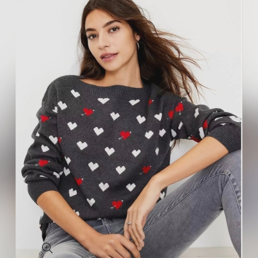 Loft Ann Taylor Heart Boat Neck Soft Sweater Gray Red White Size Small NWOT